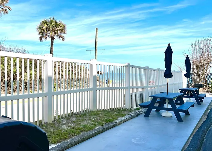Ocean Waves - Ocean Front At Symphony Beach Club!