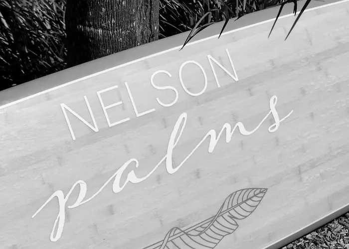 Nelson Palms