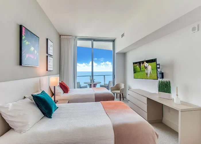 Zen 2-Bedroom Ocean View At Lyfe Resort