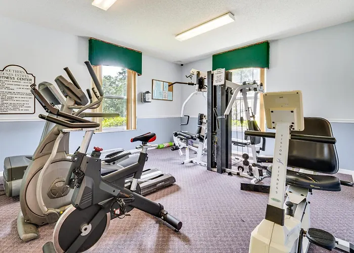 Private Pool & Golf Home: ~20 Mi To Disney World!