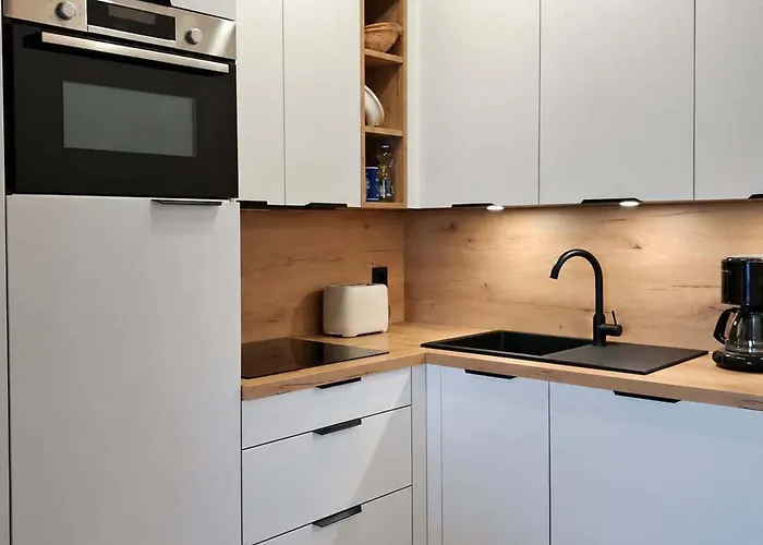 Charmant Appartement 4 Pieces Pour 8 Personnes A Vallandry, Proche Des Pistes, Vue Magnifique