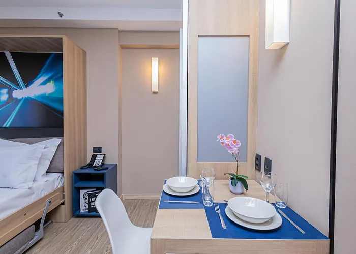 Aps - Alpha Stay By Anora Spaces