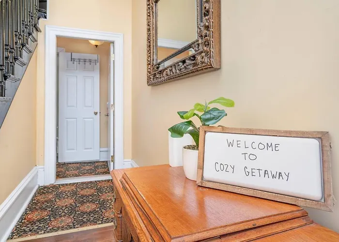 Beautiful Downstairs 1Bed 1Bth Charmer- Pet Friendly