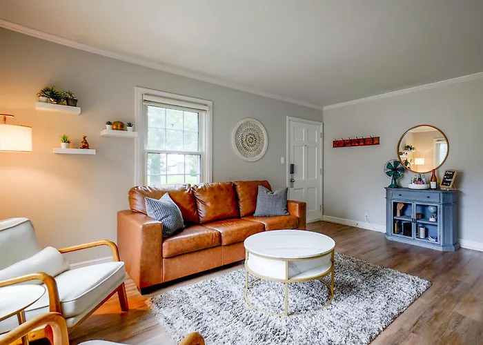 Milwaukee Home W/ Serene Patio & Backyard Garden!