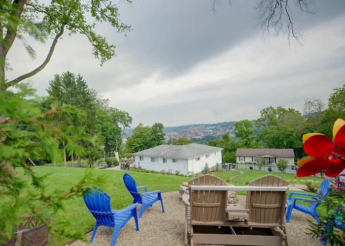 Luxurious Morgantown Retreat W/ Stunning Views!