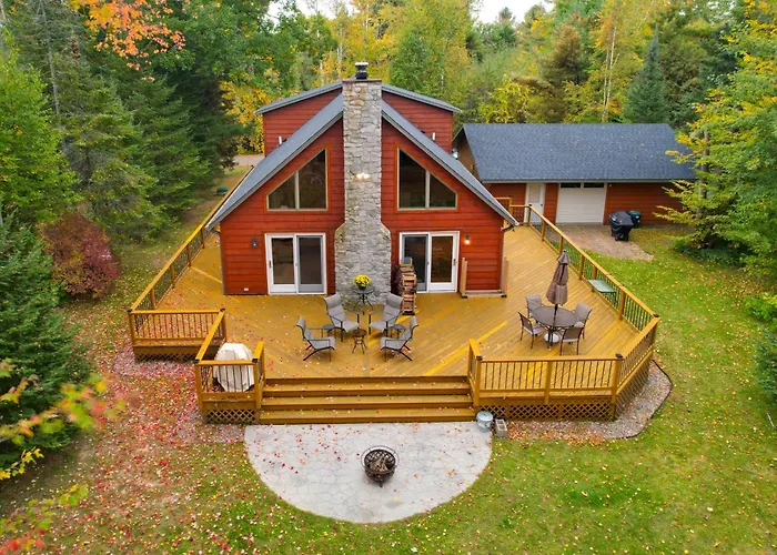 Elcho Escape W/ Private Dock On Post Lake!