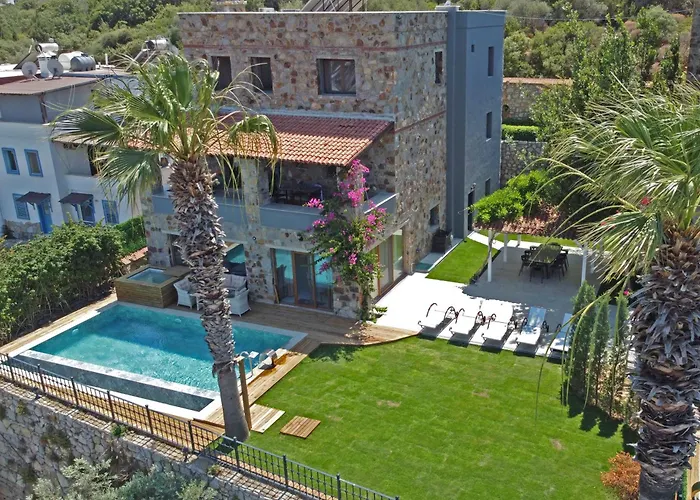 Mira Luxury Villa