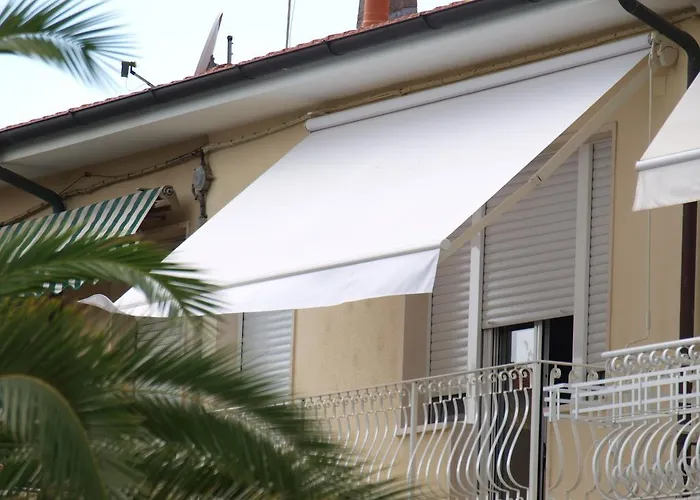 Il Pontile Holidays Apartment