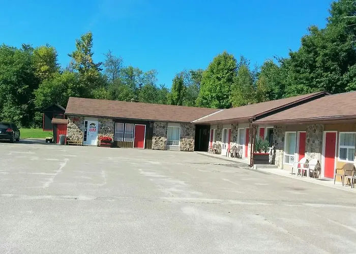 Westport Station Motel