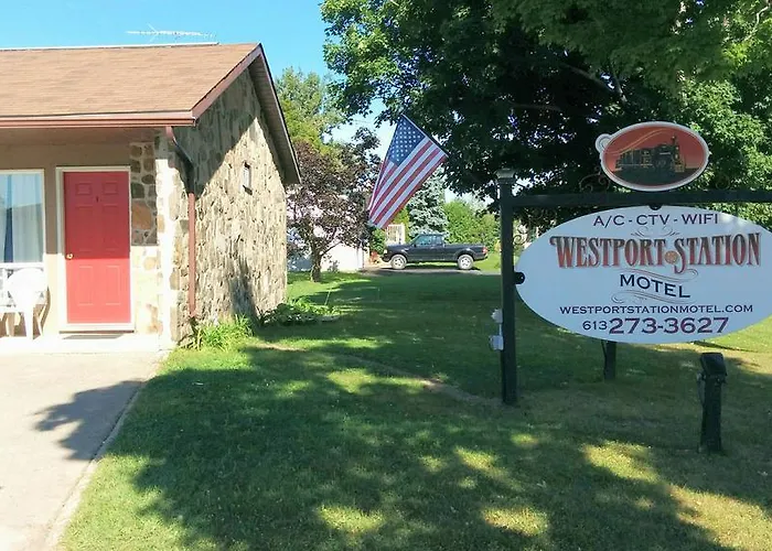 Westport Station Motel