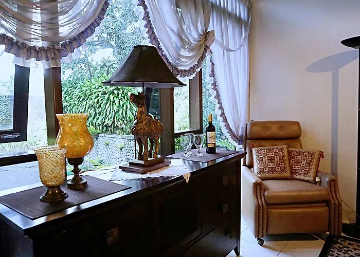 Holidayhome Alam Cipanas Puncak