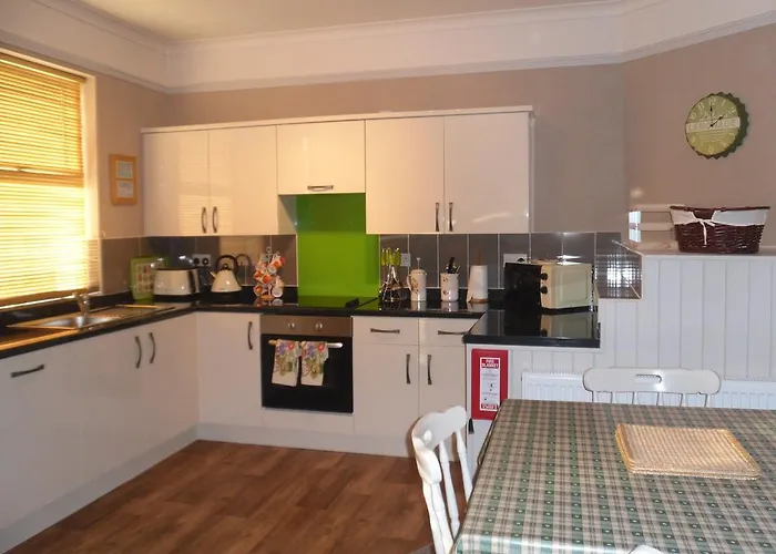 Claremont House Holiday Apartments