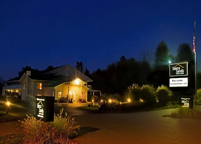 Sierra Sands Family Lodge