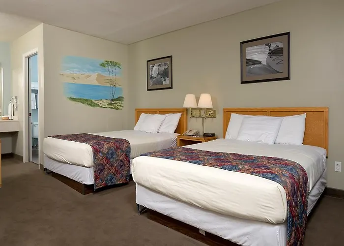 Sierra Sands Family Lodge