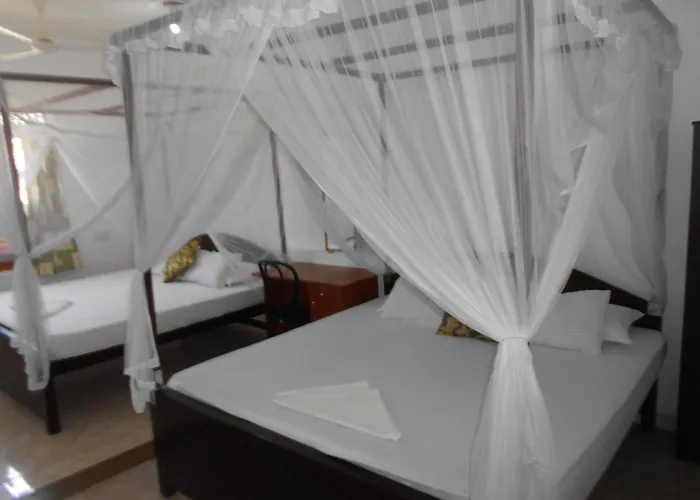 Wijenayake'S - Beach Haven Guest House - Galle Fort