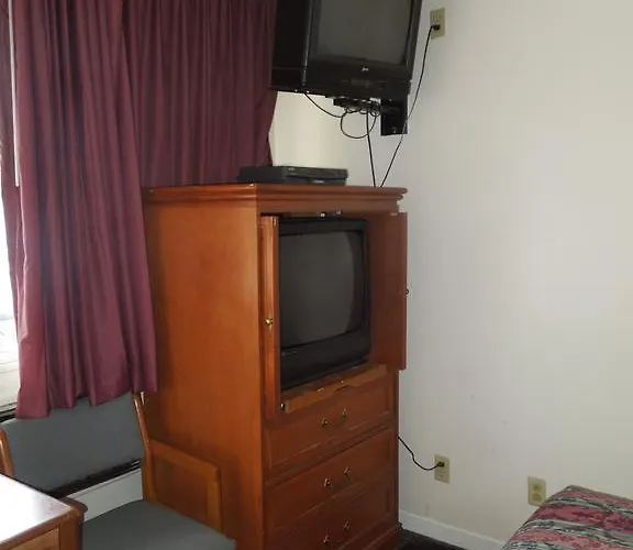 Lees Motel