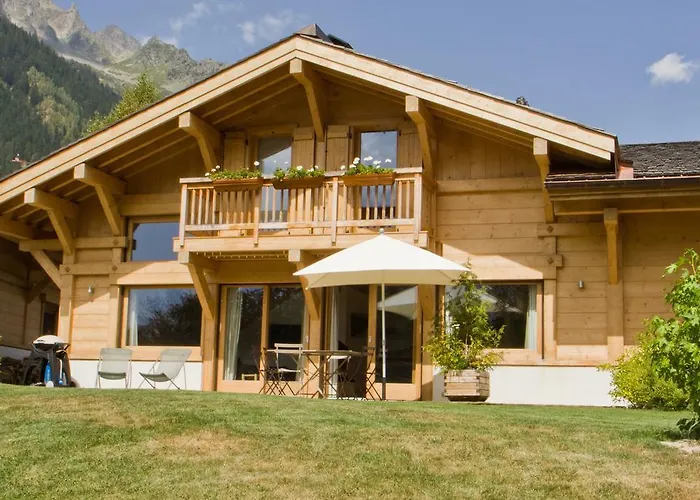 Les Chalets Des Liarets