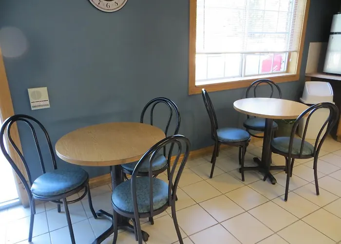 Heritage Inn