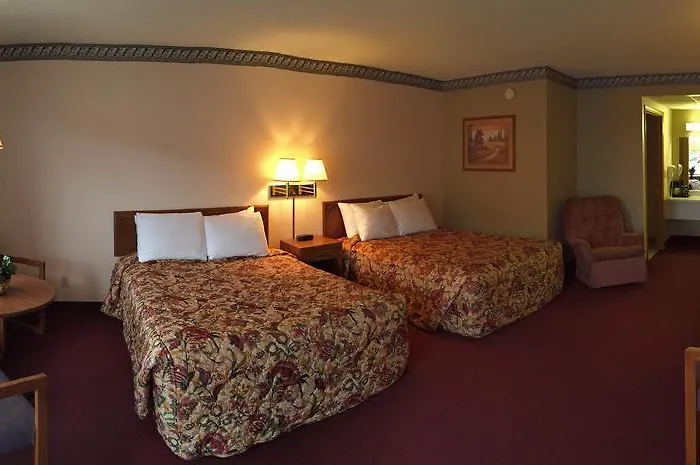 Twelve Oaks Inn