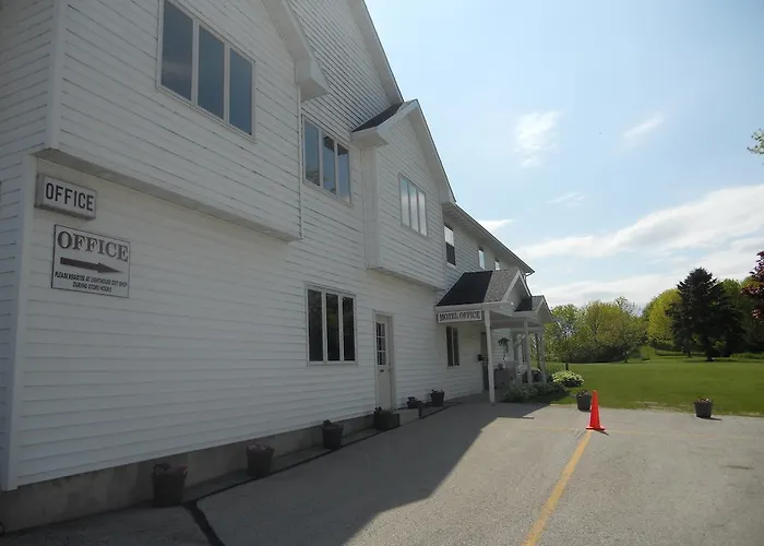 Coho Motel