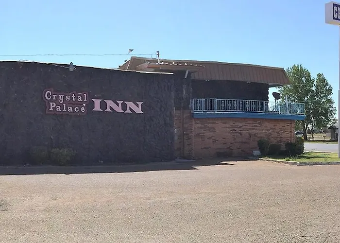 Crystal Palace Inn Brownfield
