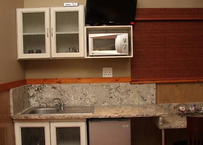 5Th Seasons Guesthouse