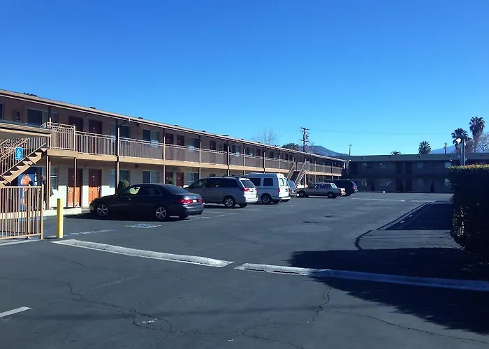 Downtown Motel 7