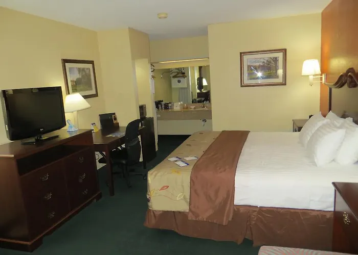 Econo Lodge - Cuba