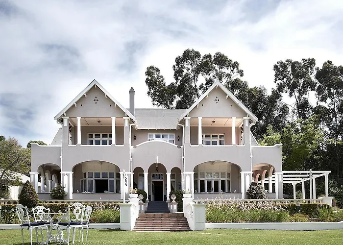 Parkes Manor