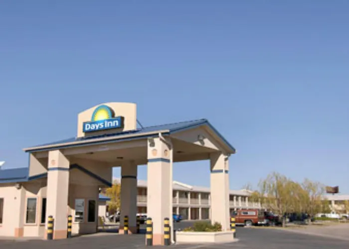Days Inn By Wyndham Deming