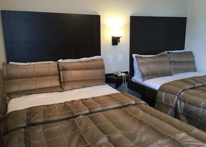 Mayflower Motel
