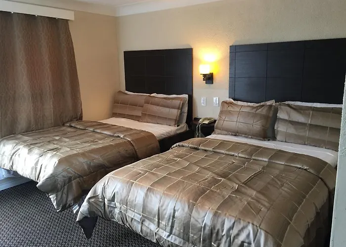 Mayflower Motel