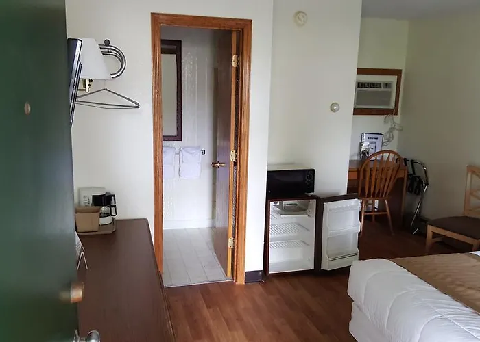 Budget Host Inn