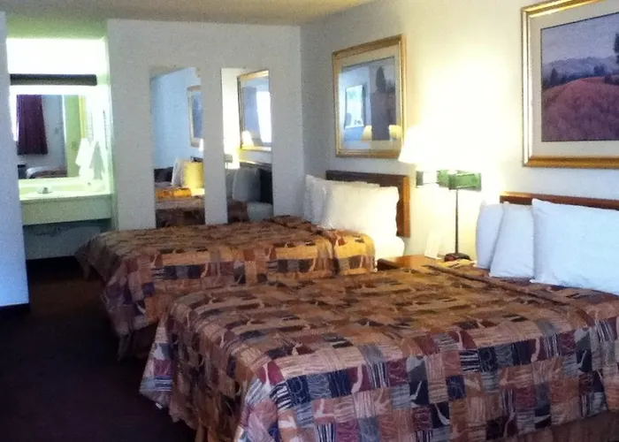 Americas Best Value Inn-St. Albans/South Charleston