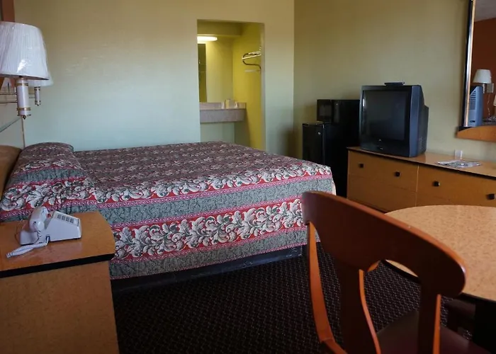 Delux Inn Tulsa