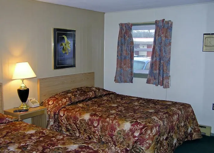 Watertown Budget Inn