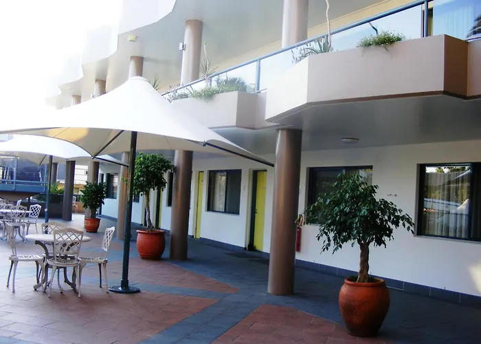 Rockpool Motor Inn