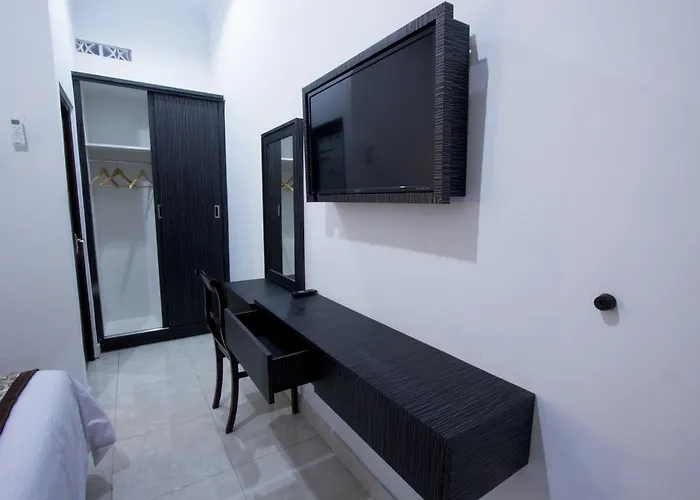 Asta House