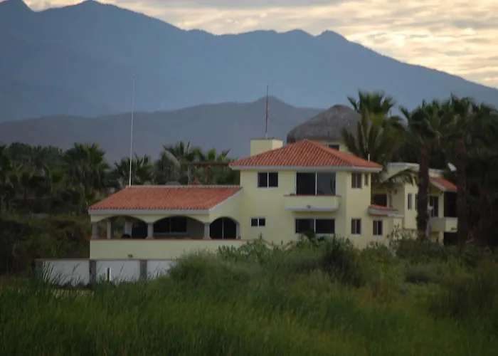 Pescadero Palace