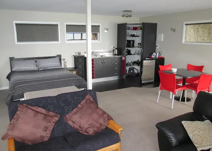 Beach Side Apartment Nelson