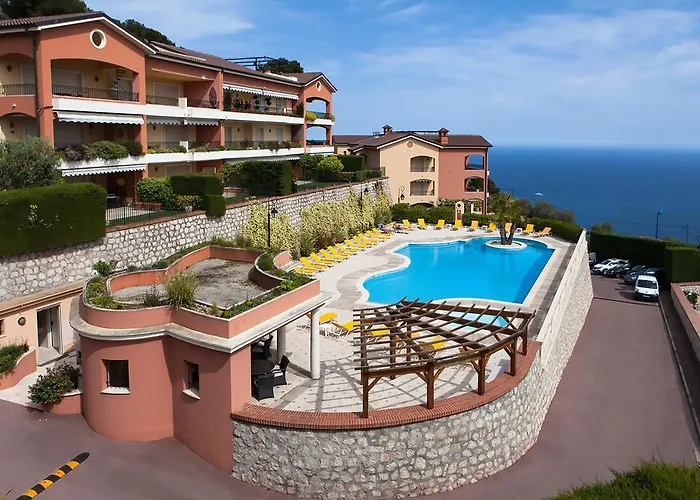 Sunny Panoramic Balcony