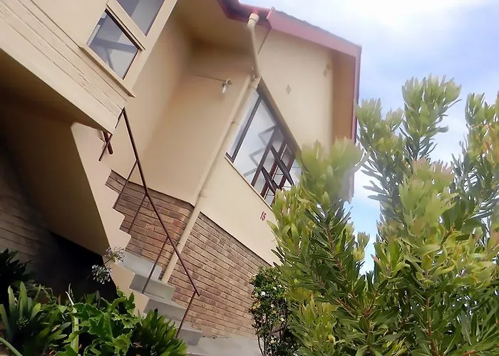 Zamar Guest House