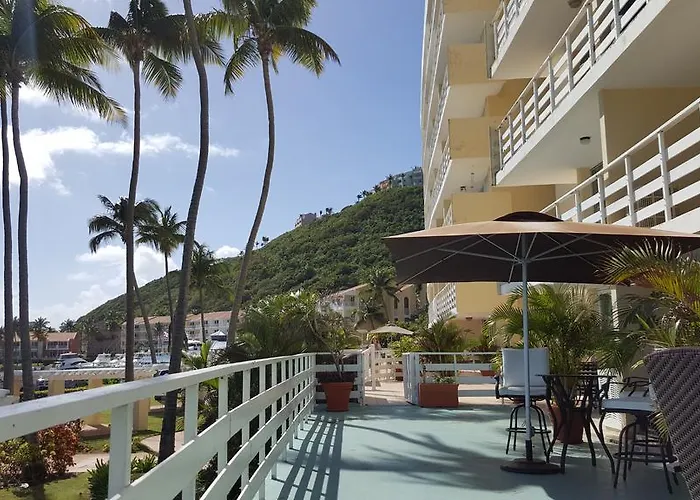 Cozy Apartment, Ocean Front