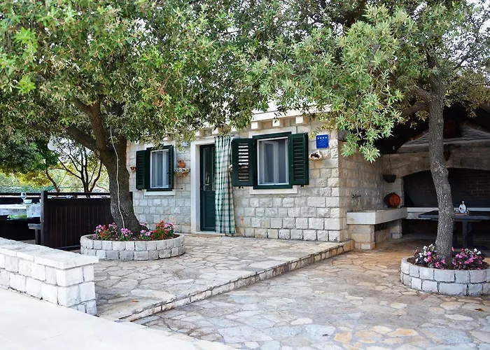 Holiday Home Sweet Dreams