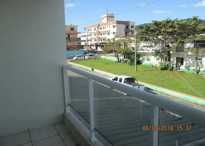 Apartamento Na Praia De Enseada