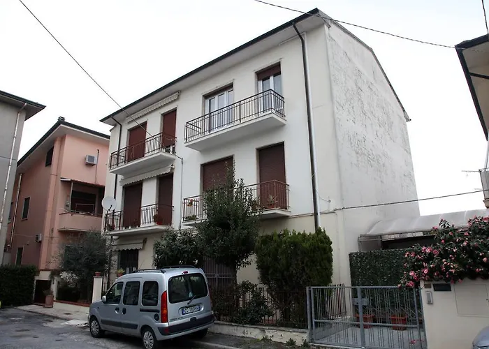 A Casa Di Simone A Viareggio