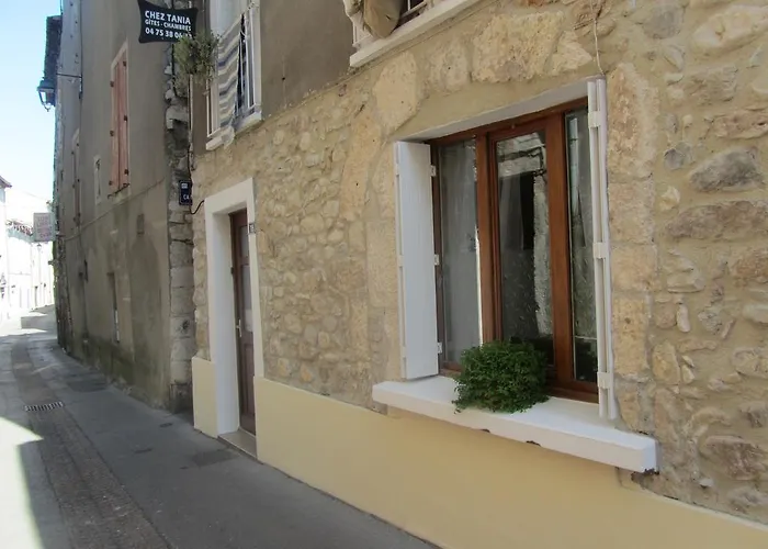 Chez Tania