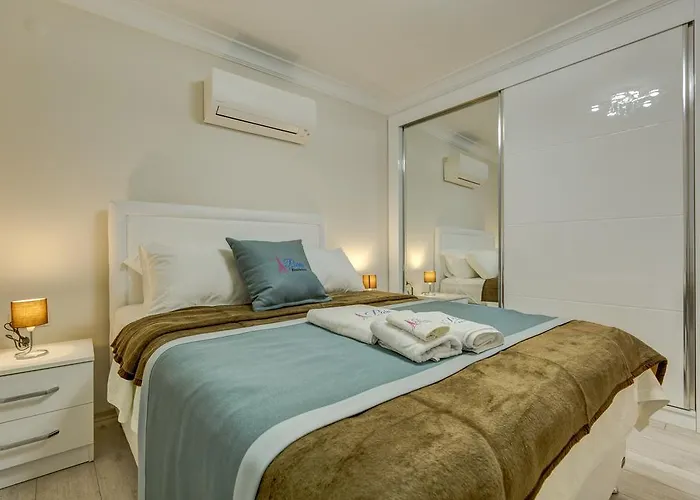 Paris Residence Cesme