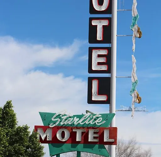 Starlite Motel