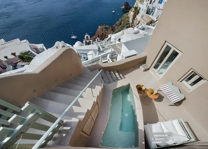 Ammos Oia Mansion